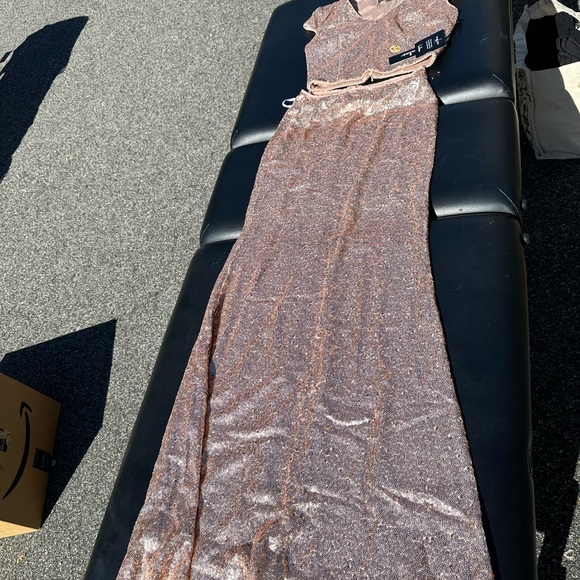 Lulus sequin set - Picture 3 of 3